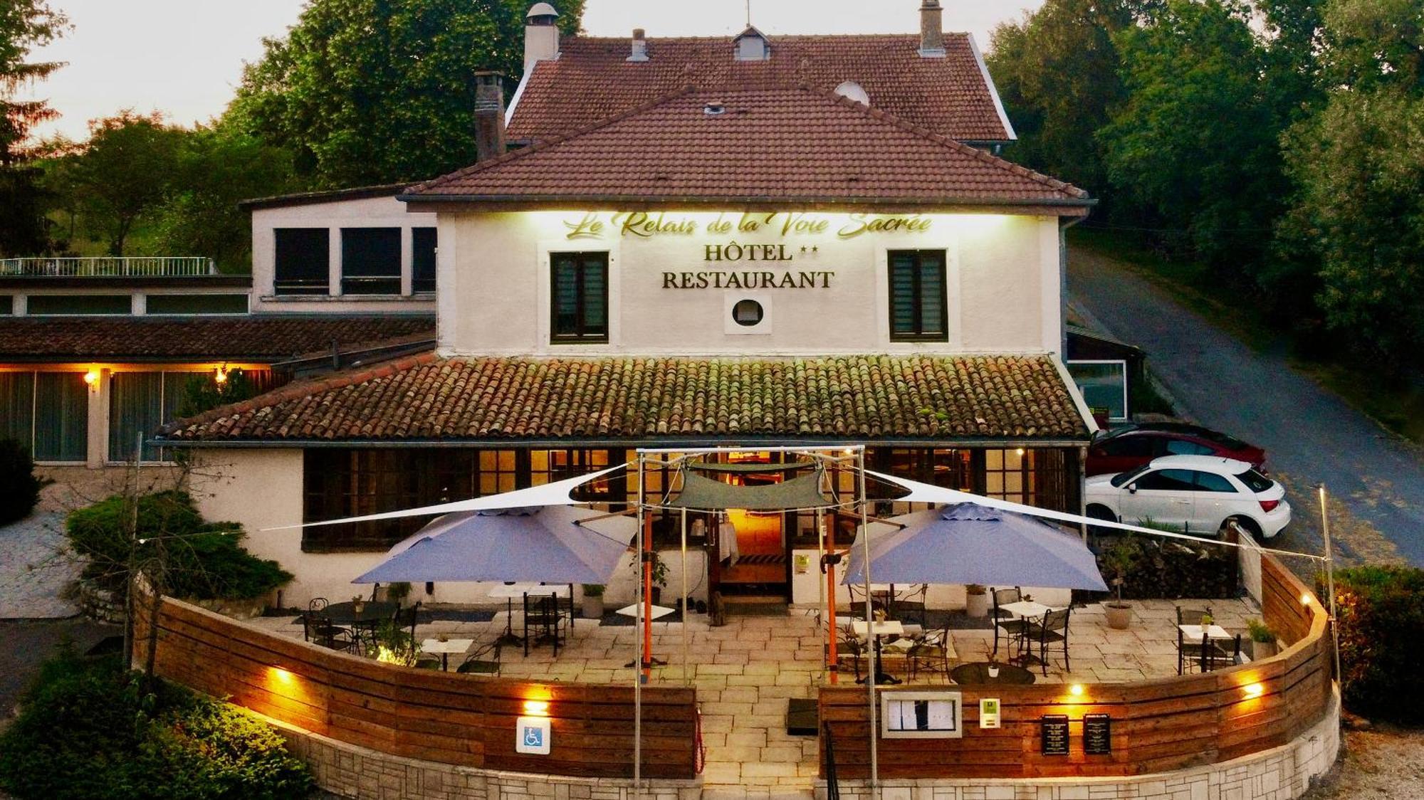 Logis Le Relais De La Voie Sacree Hotel Issoncourt Ngoại thất bức ảnh