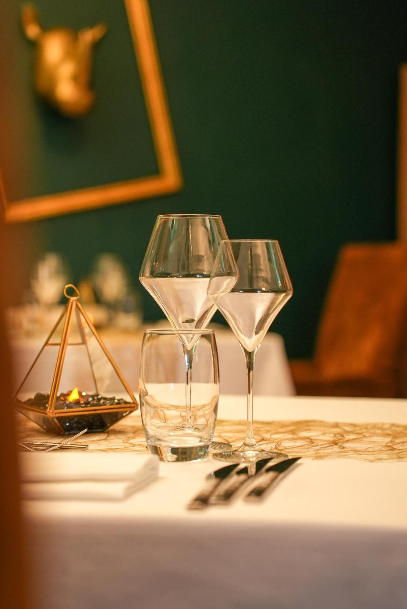 Logis Le Relais De La Voie Sacree Hotel Issoncourt Ngoại thất bức ảnh