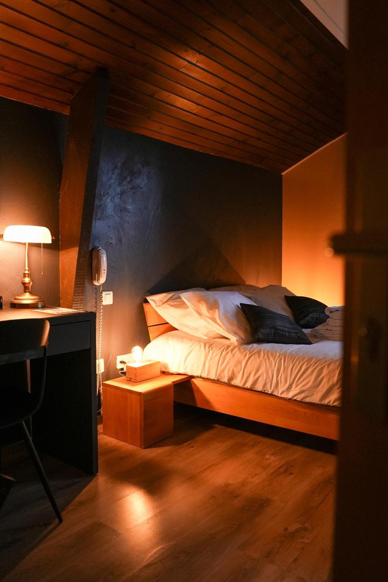 Logis Le Relais De La Voie Sacree Hotel Issoncourt Ngoại thất bức ảnh